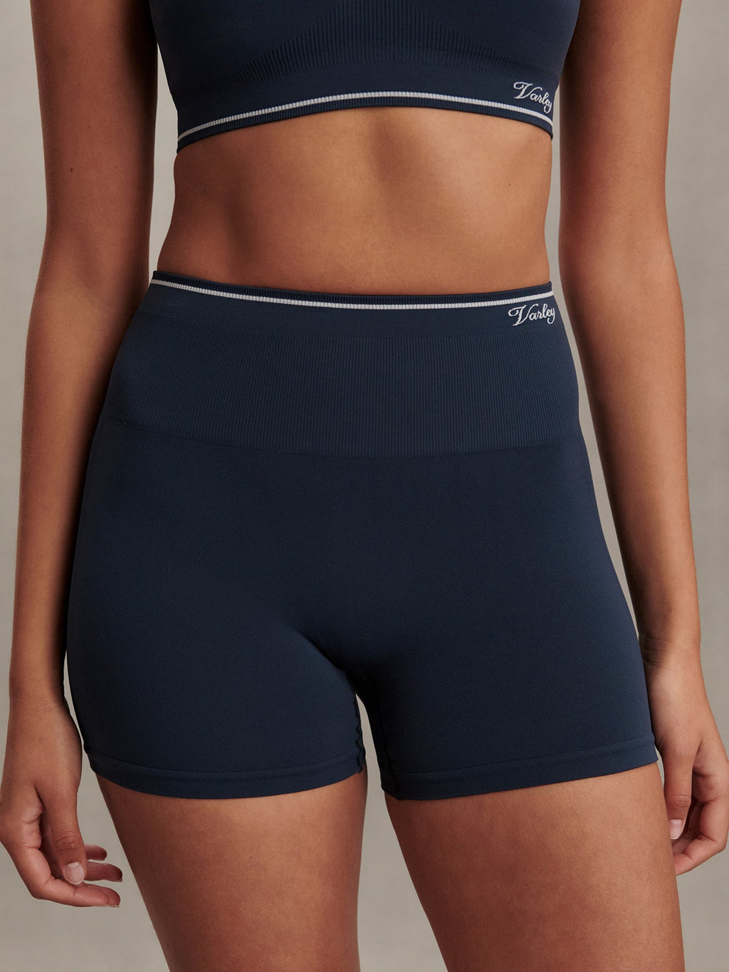 Chihiro Seamless Shorts 4" Blue Nights - Varley