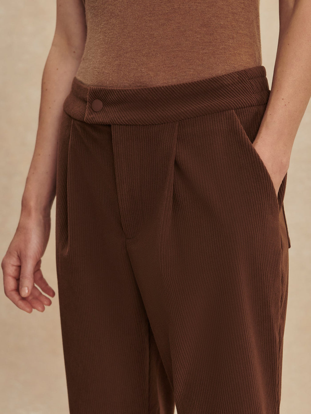 Nell Reg Tapered Leg 27 Dark Toffee - Varley