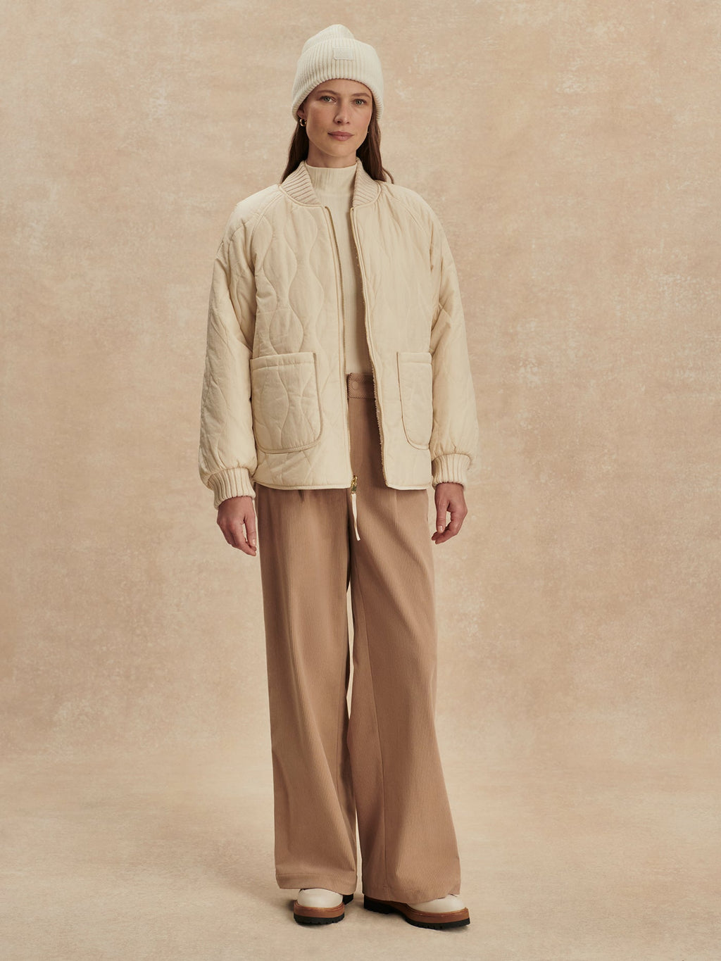 Serina Reversible Quilt Jacket Sandshell - Varley