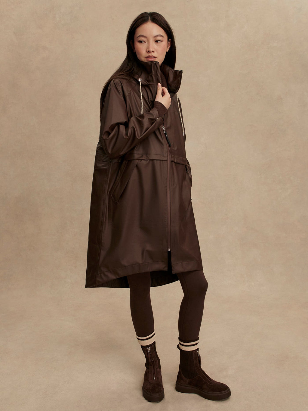 Kirsten Raincoat Dark Truffle - Varley