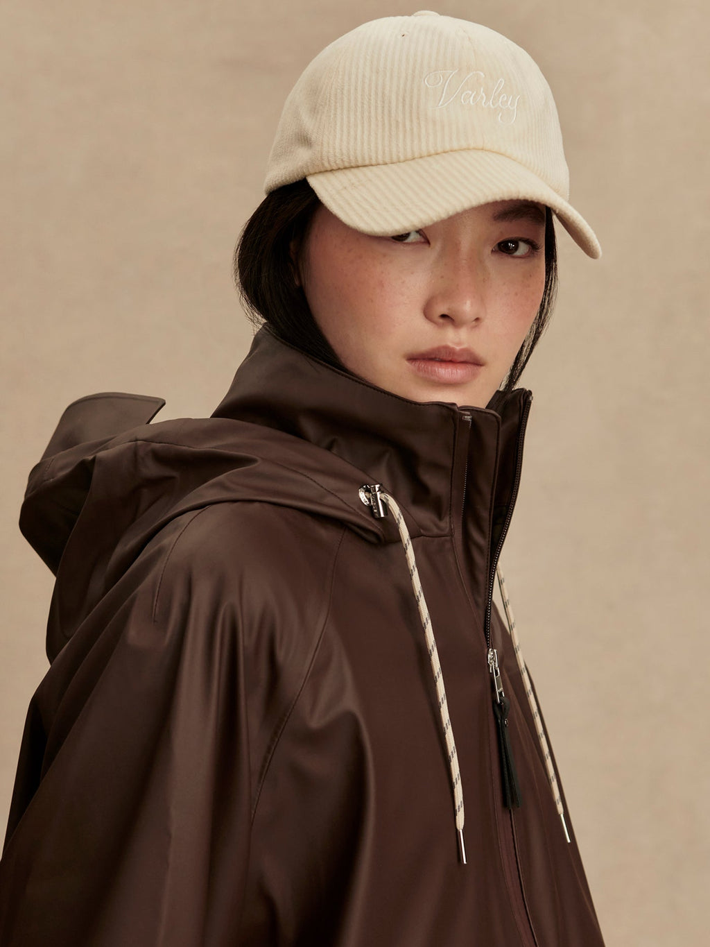 Kirsten Raincoat Dark Truffle - Varley