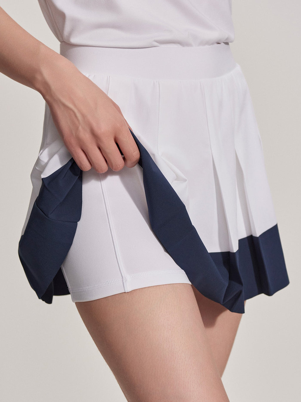 Chase High-Rise Skort 14'' | VARLEY US White/ Blue Nights - Varley