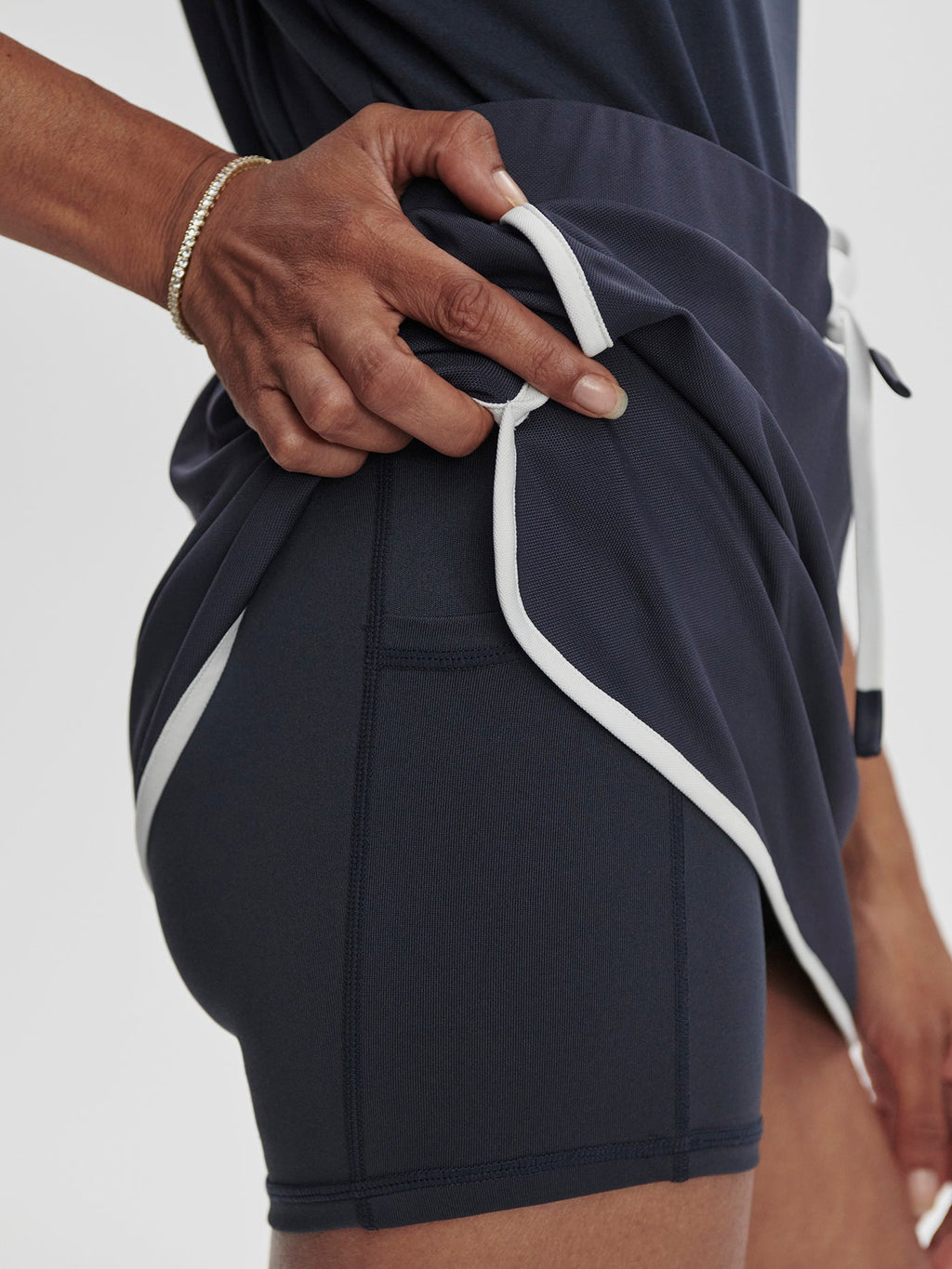Archer Mid Rise Skort 13.5 Blue Nights - Varley