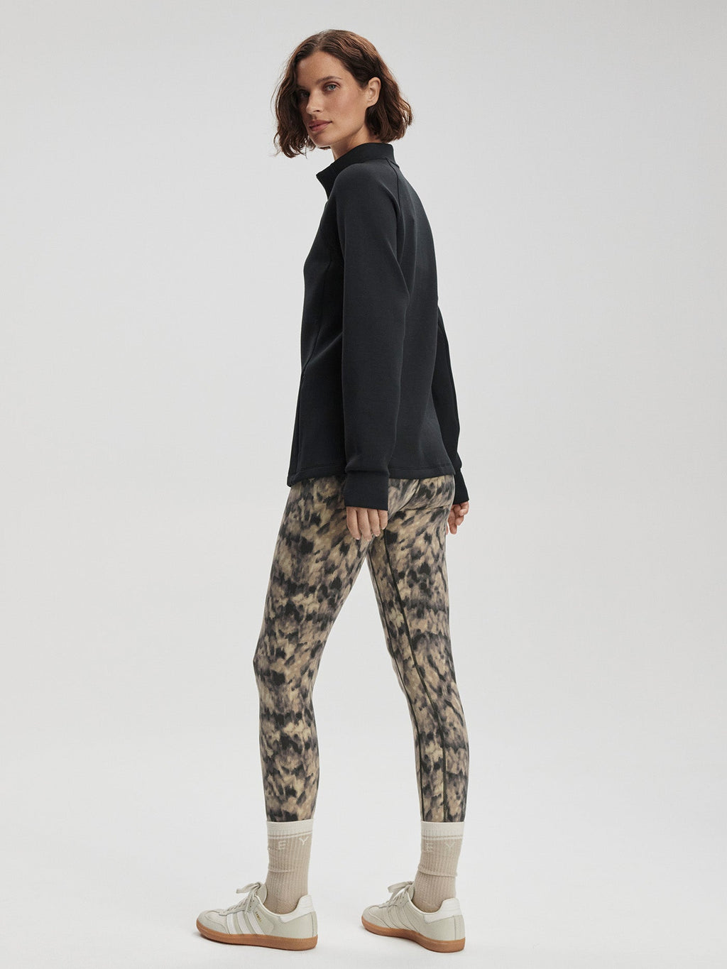 Hayden Zip-Through Active Sweatshirt Black - Varley