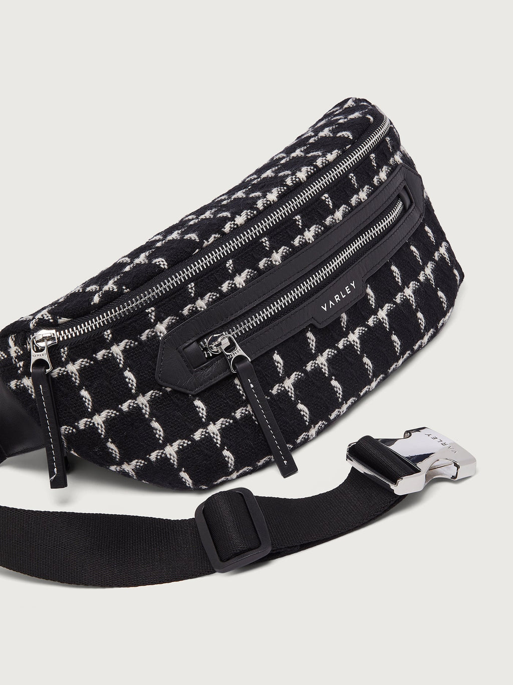Roby Belt Bag Black Mono Check - Varley