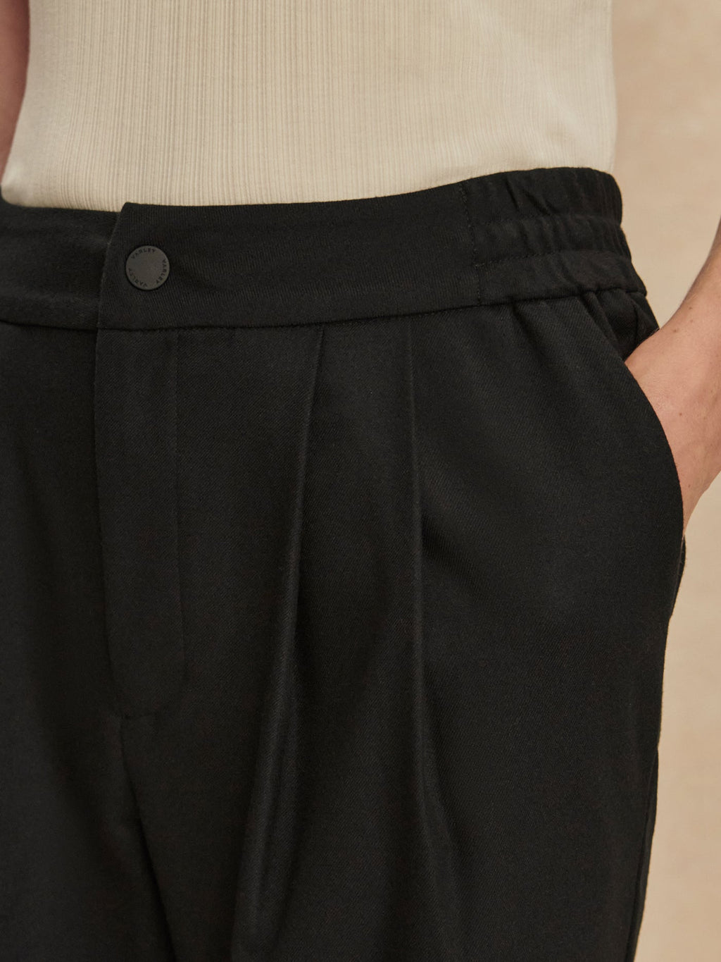 Martha Reg Tapered Leg 29 Black - Varley